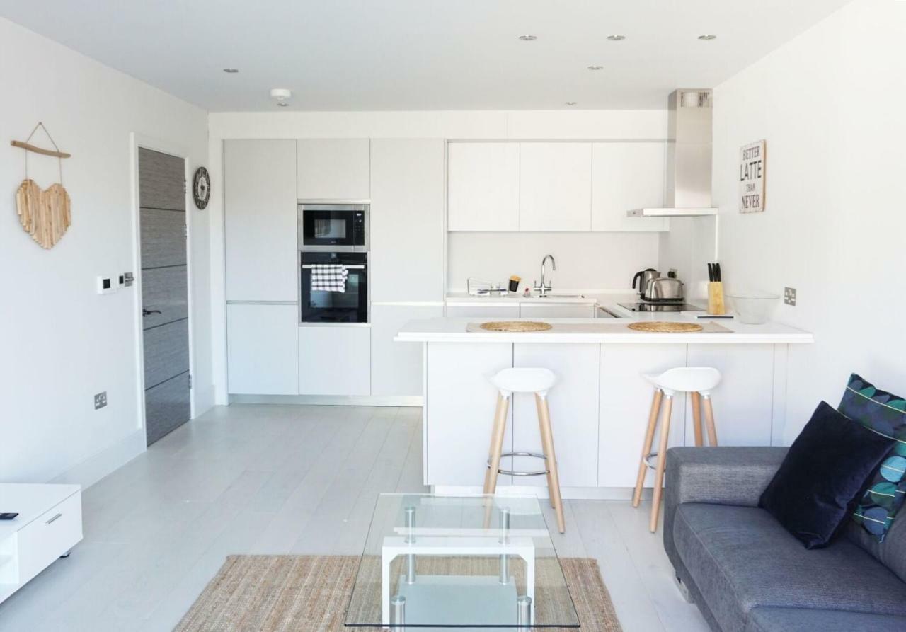 Saltwater Suites At Fistral New Quay Exteriér fotografie